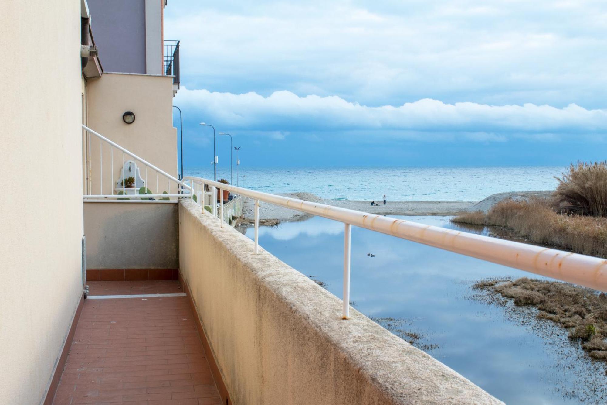 100 Metri Dal Mare Relax A Due Passi Dal Centro Apartment Финале Лигуре Екстериор снимка